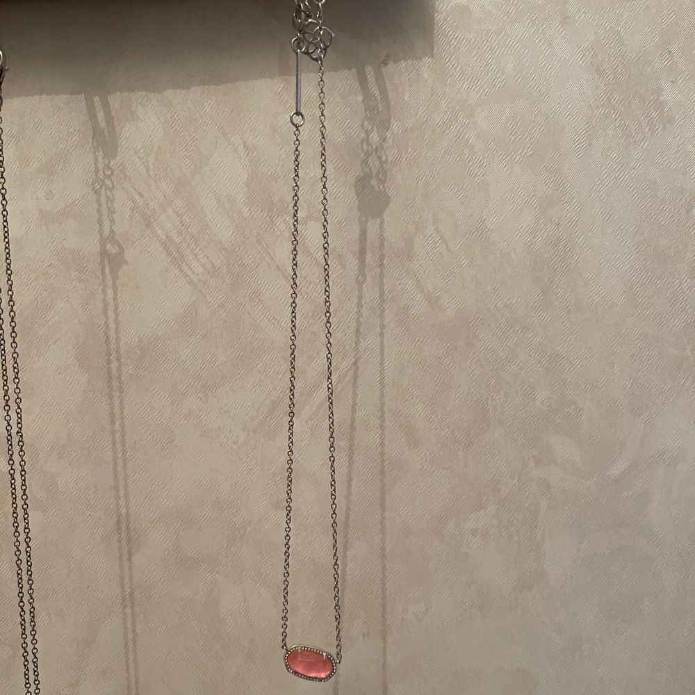 ✨✨BRAND NEW Kendra Scott Necklace